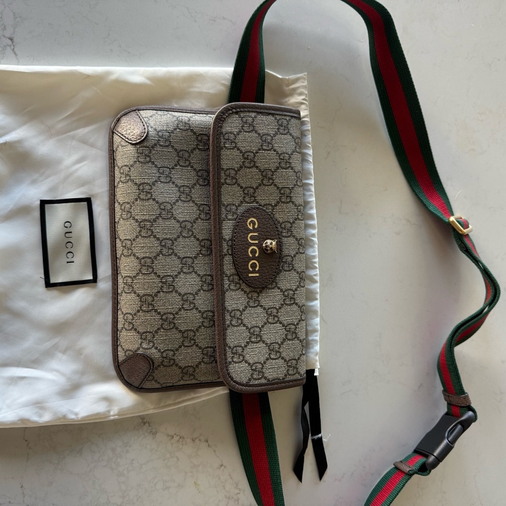 Gucci Beige and Brown Belt Bag with Green and Red Strap